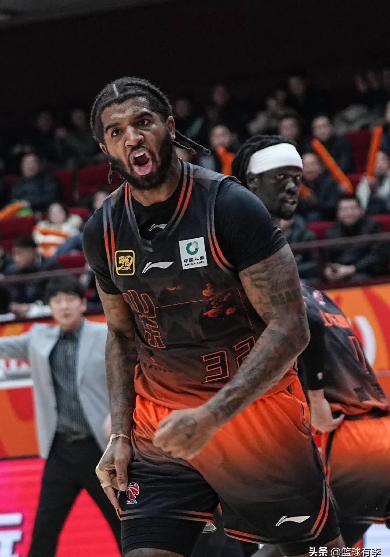 包含加时末段山东男篮遗憾出局——足总杯节点到来，底气十足，年轻球员得到机会的词条